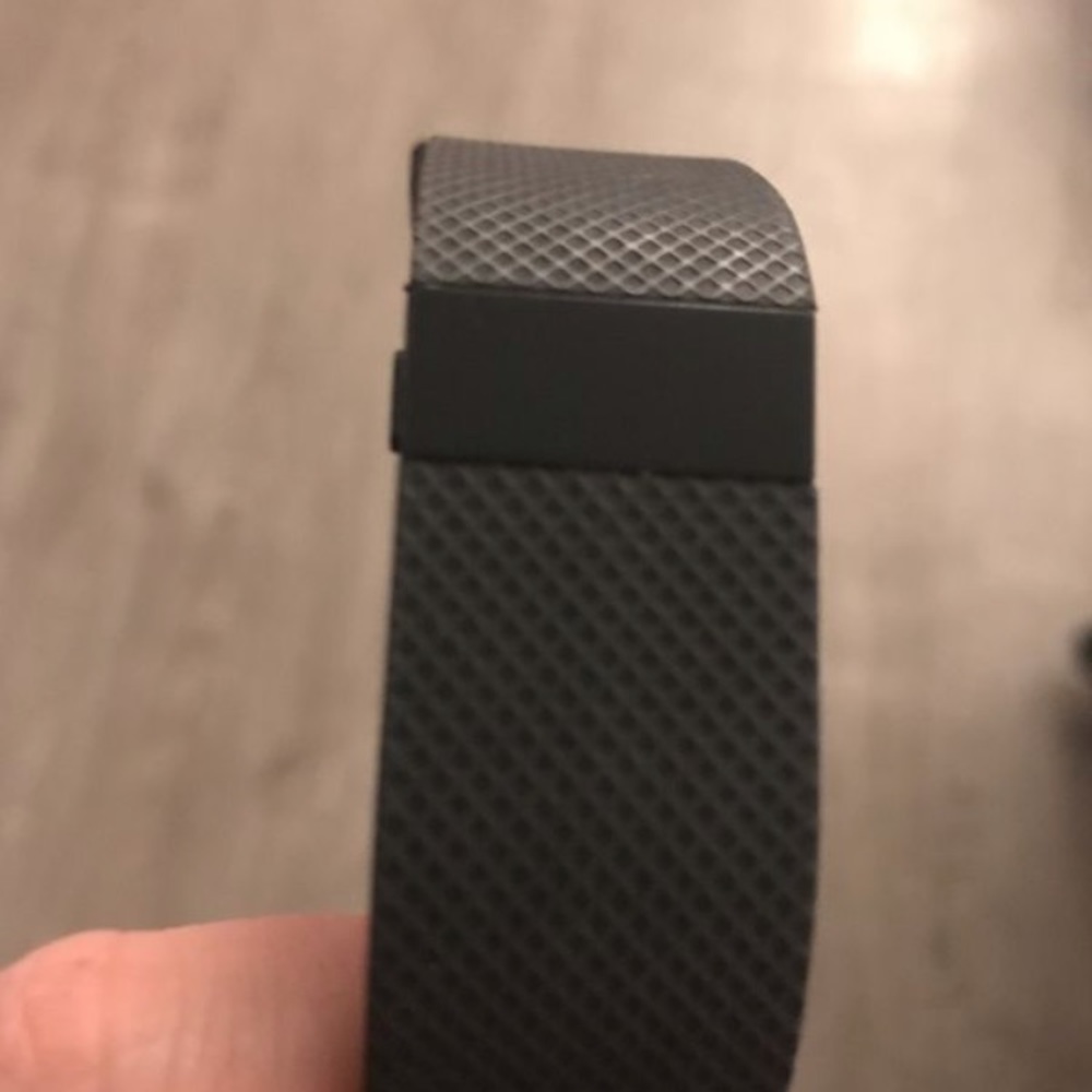 Fit Bit, Never Used! - Picture 3 of 5